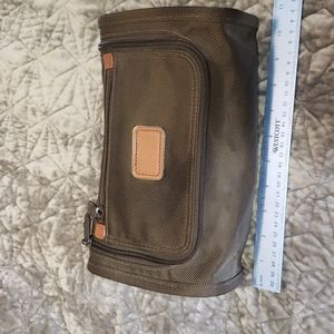 Tumi Dopp kit toiletry bag , travel case